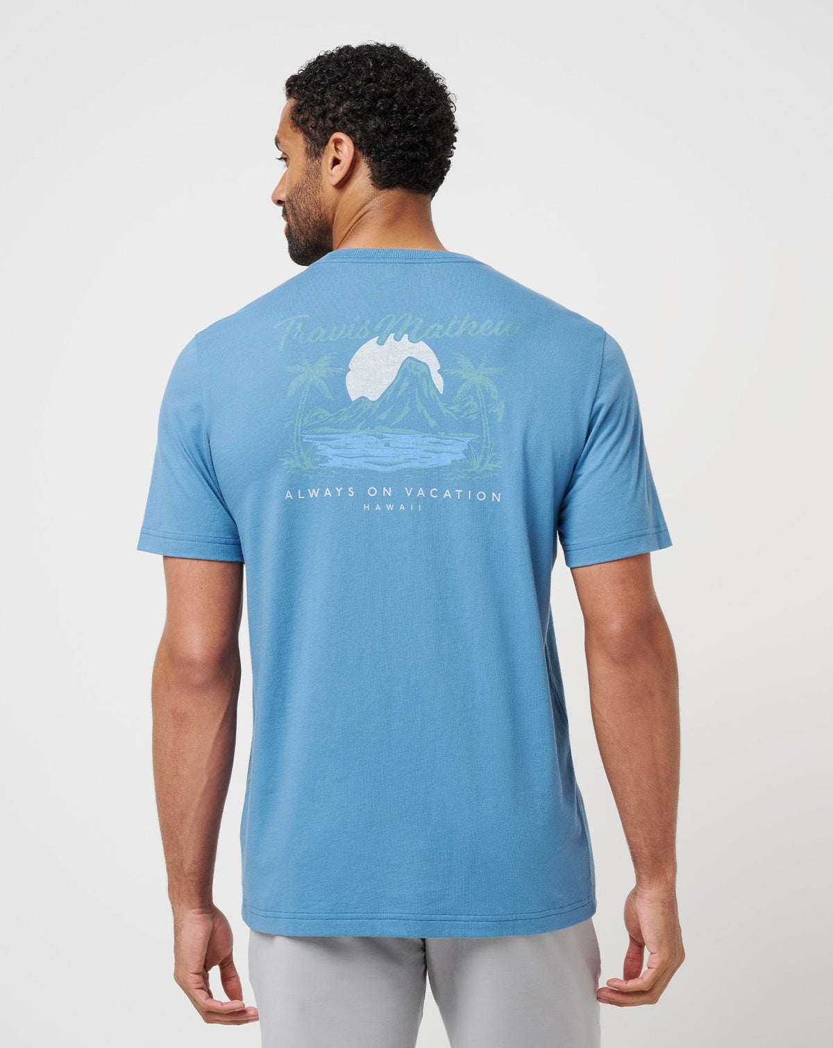 Bungalow Bliss Tee Stellar Blue | Travis Mathew Great Value