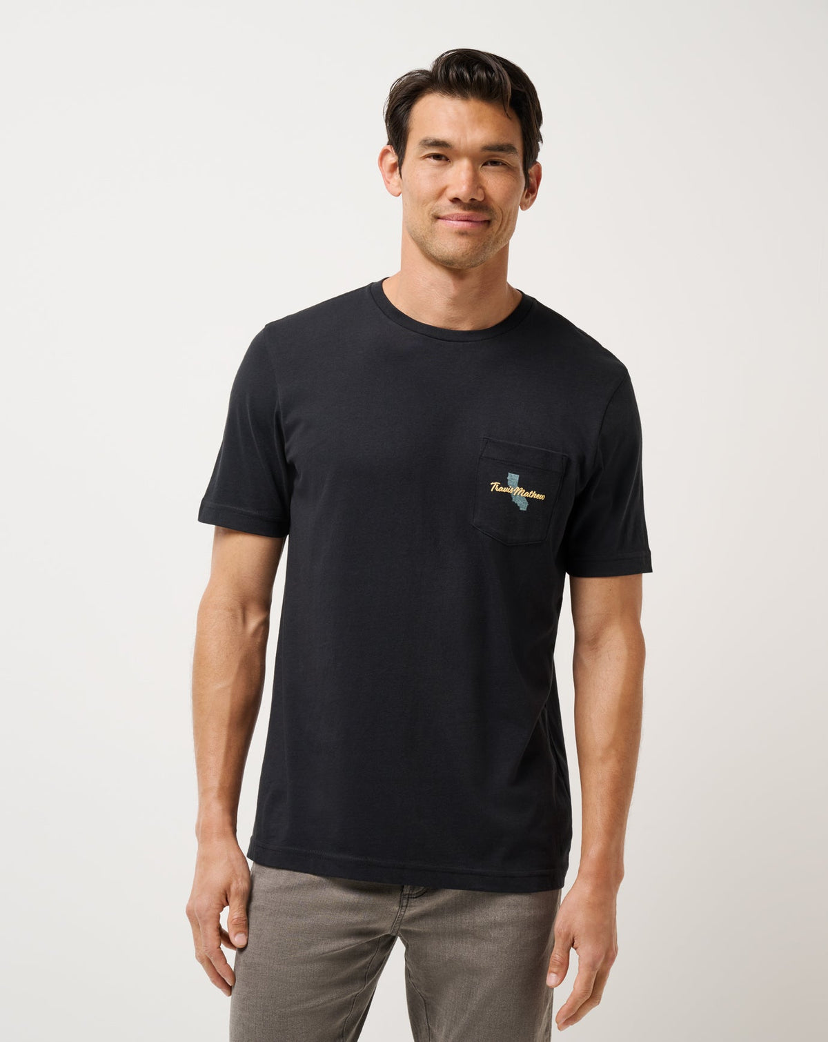 Pacific Grove Tee Black | Travis Mathew Top Pick