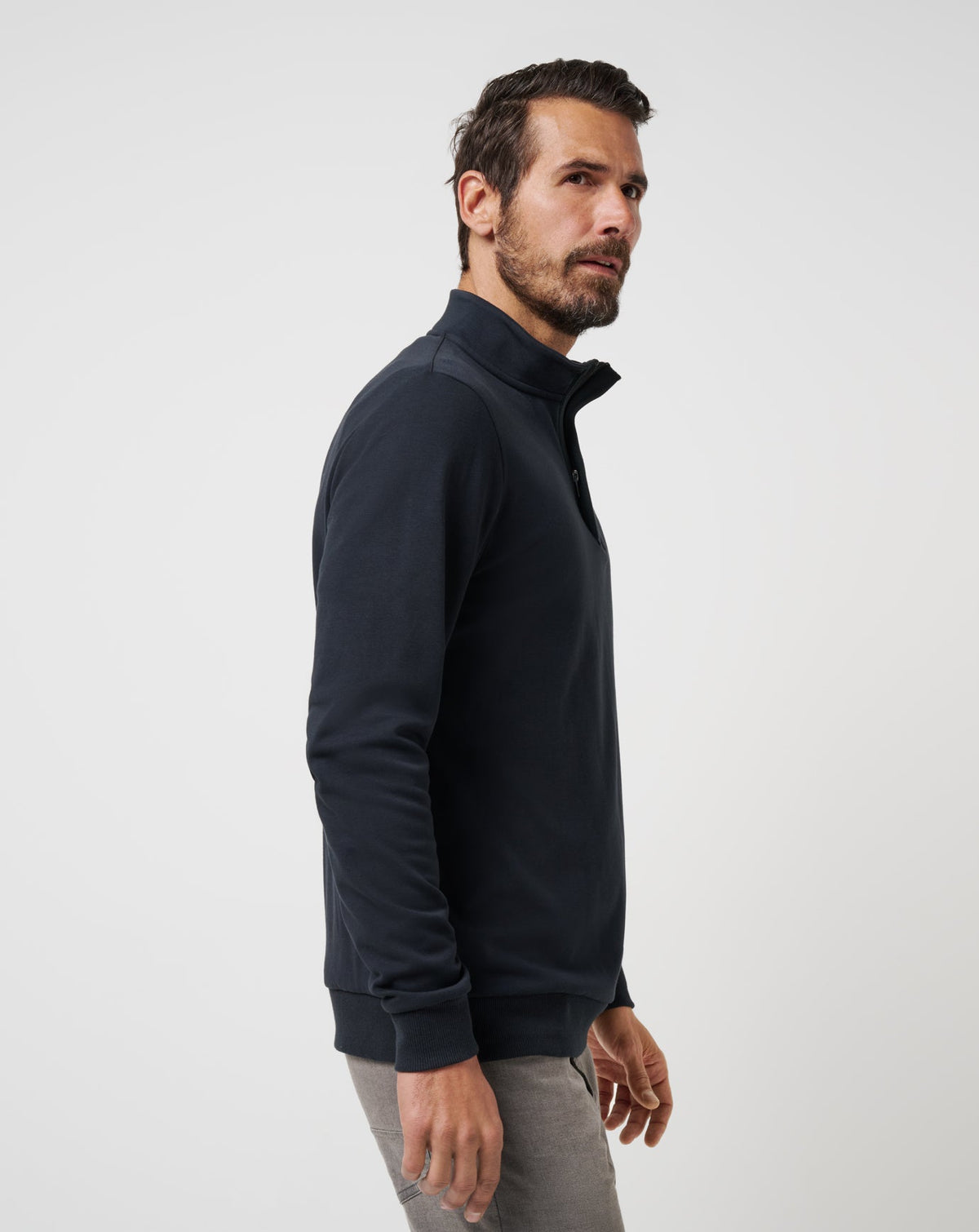 Cloud Quarter Zip 2.0 Black | Travis Mathew Top Pick