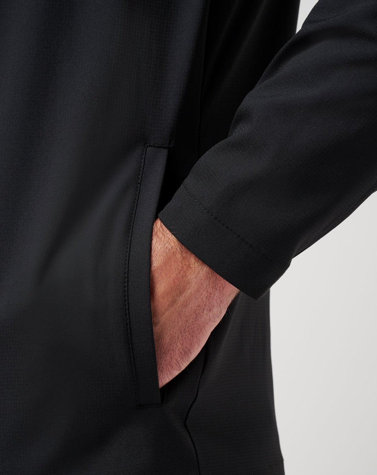Wanderlust Quarter Zip Black | Travis Mathew Recommended