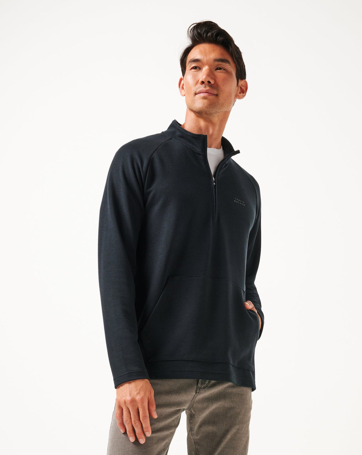 Performance Waffle Quarter Zip Black | Travis Mathew Premium