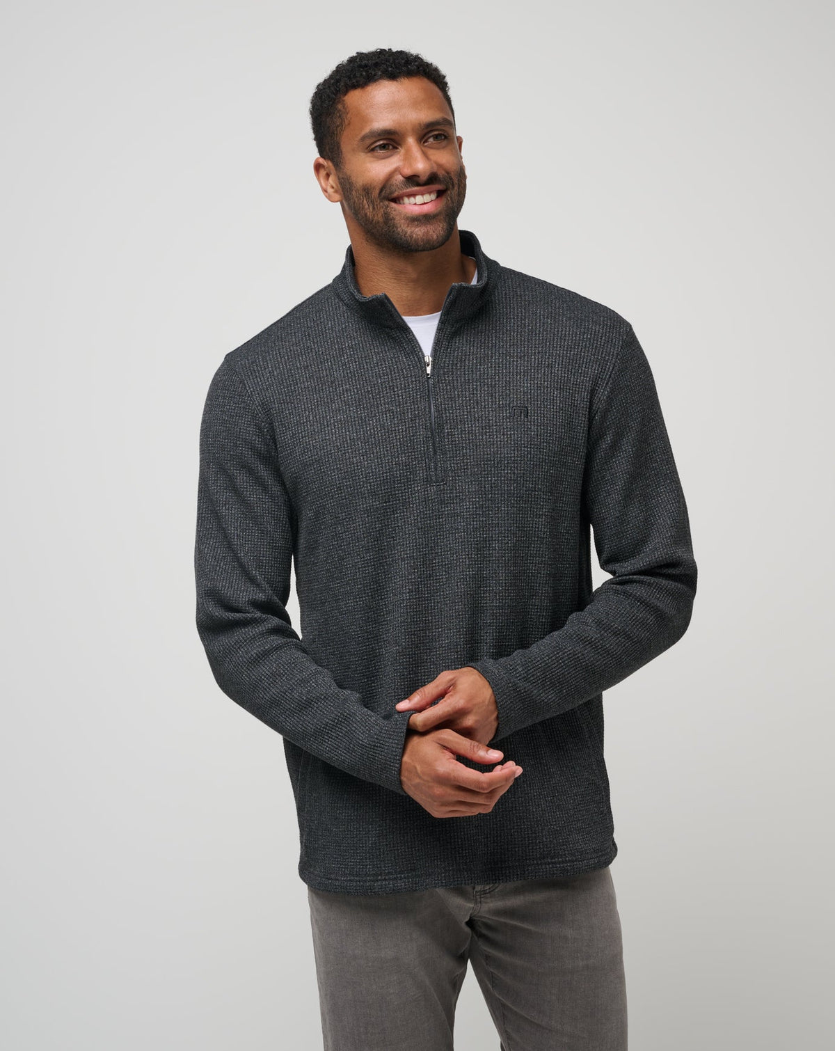 Last Sunset Quarter Zip Heather Dark Grey | Travis Mathew Signature