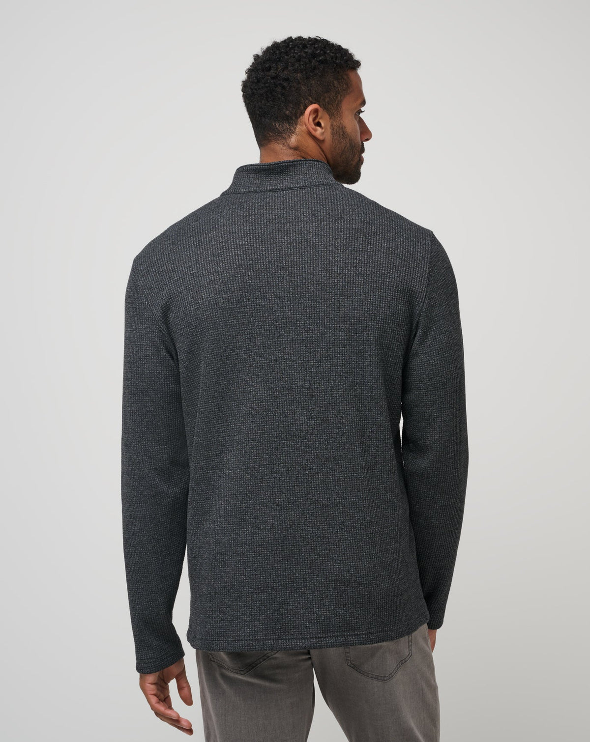 Last Sunset Quarter Zip Heather Dark Grey | Travis Mathew Signature
