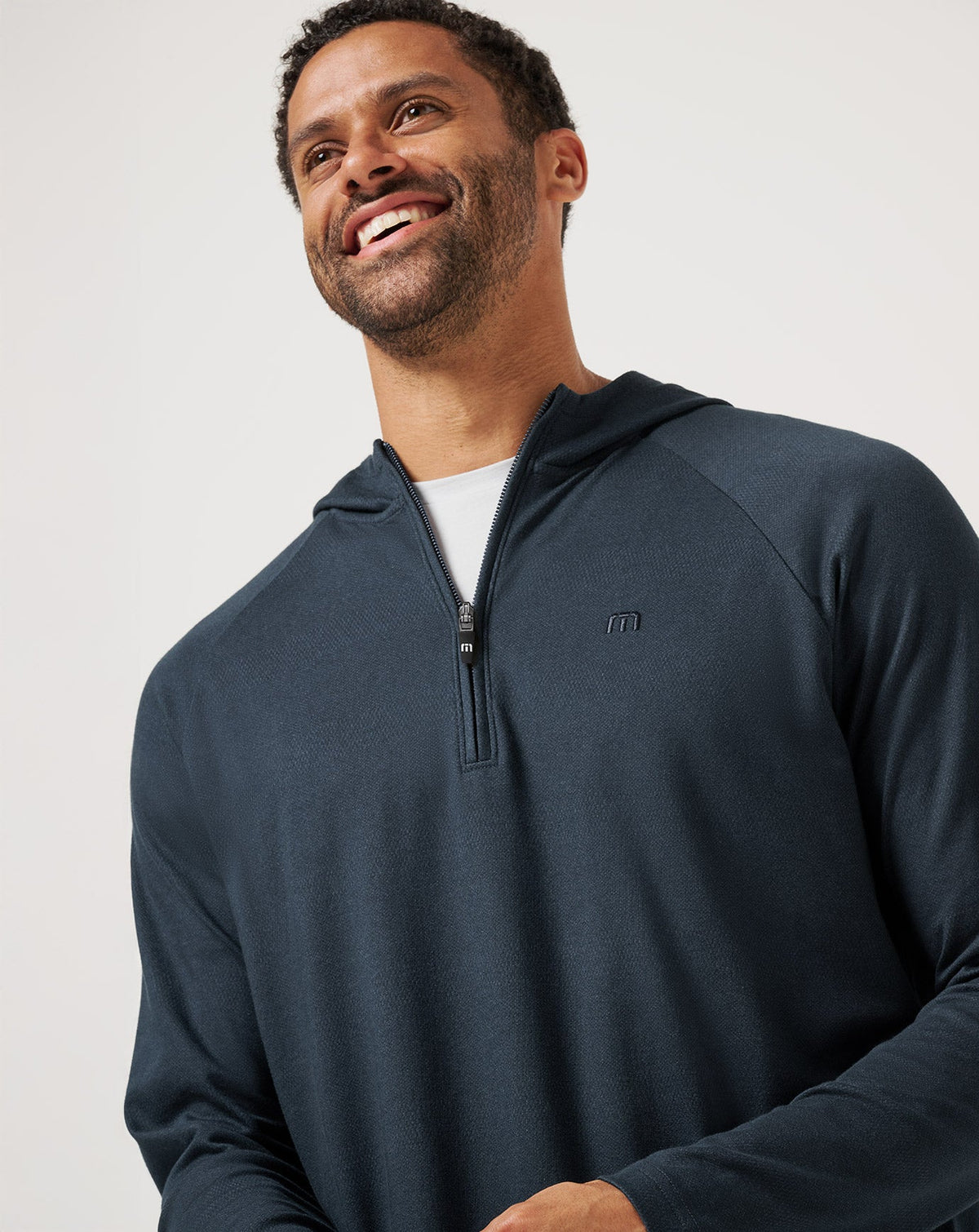Country Hopping Hooded Quarter Zip Total Eclipse | Travis Mathew Smart Buy