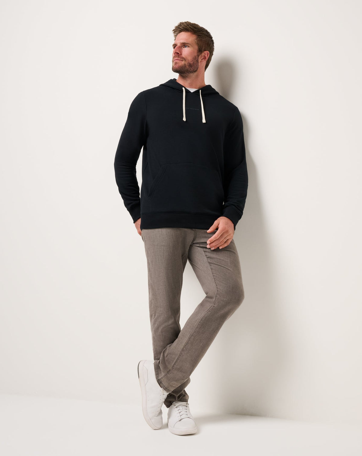 Coastal Cloud Hoodie Black | Travis Mathew Top Pick
