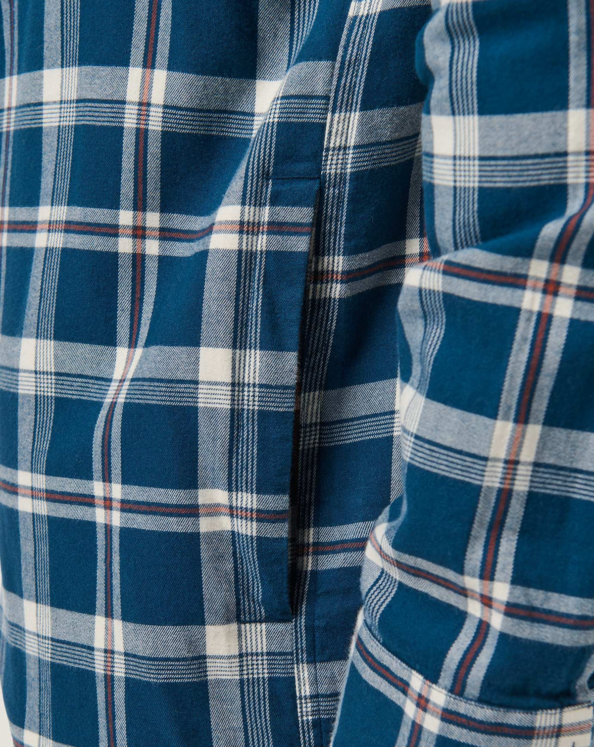 Cloud Flannel Hooded Button-Up Titan | Travis Mathew Deals