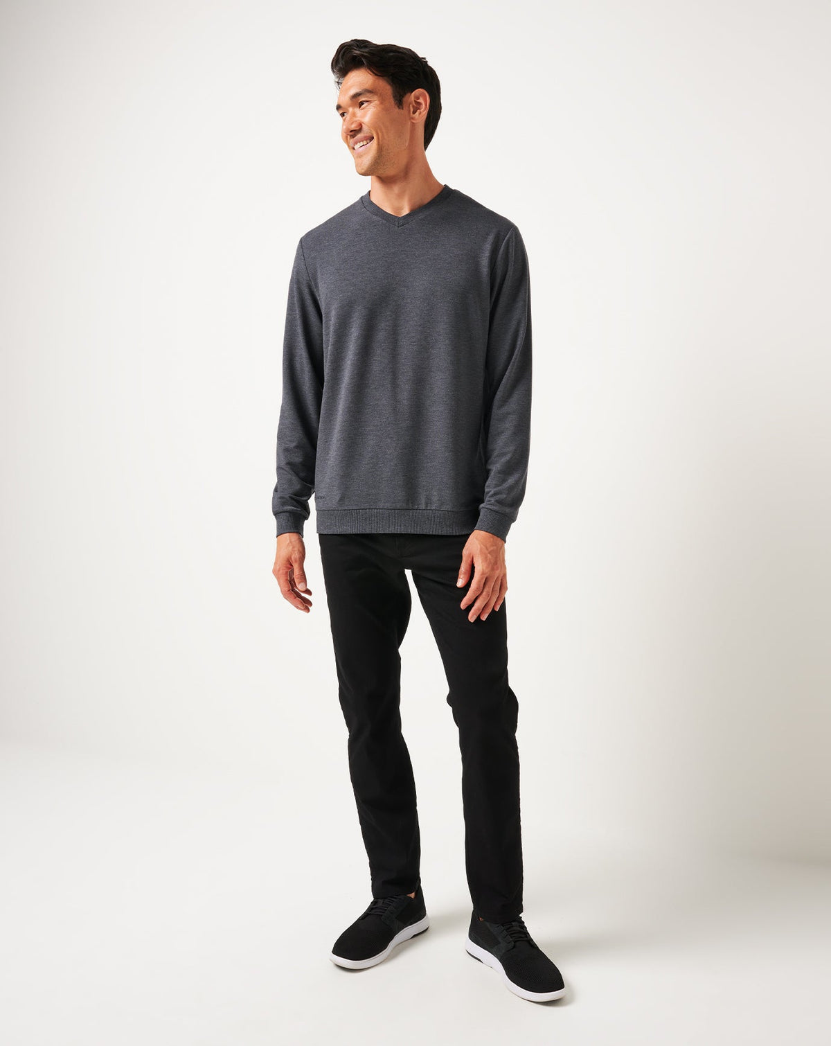 Amenities V-Neck Crew Heather Dark Grey | Travis Mathew Discount