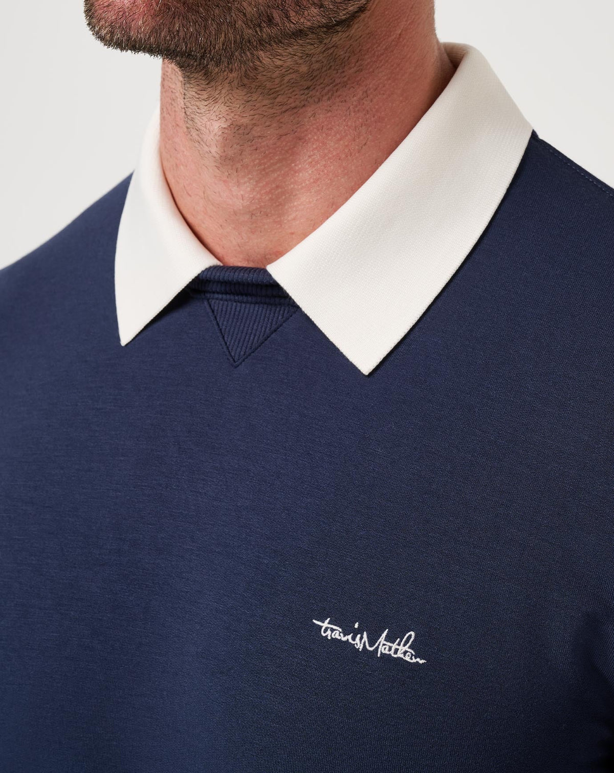 Amenities Collar Crew Total Eclipse | Travis Mathew Latest