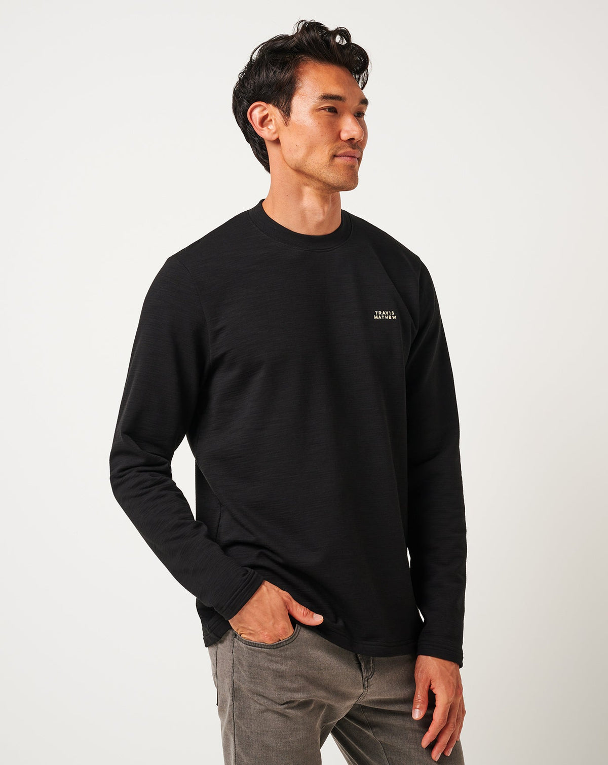 Man About Town Crew Black | Travis Mathew Classic