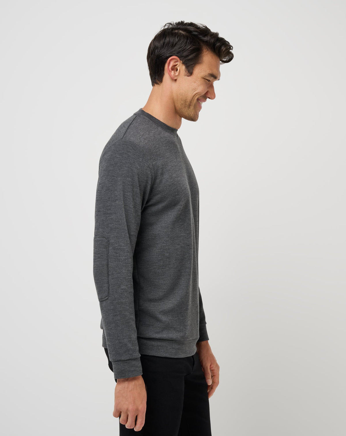 Cloud Sweater Heather Black | Travis Mathew Signature