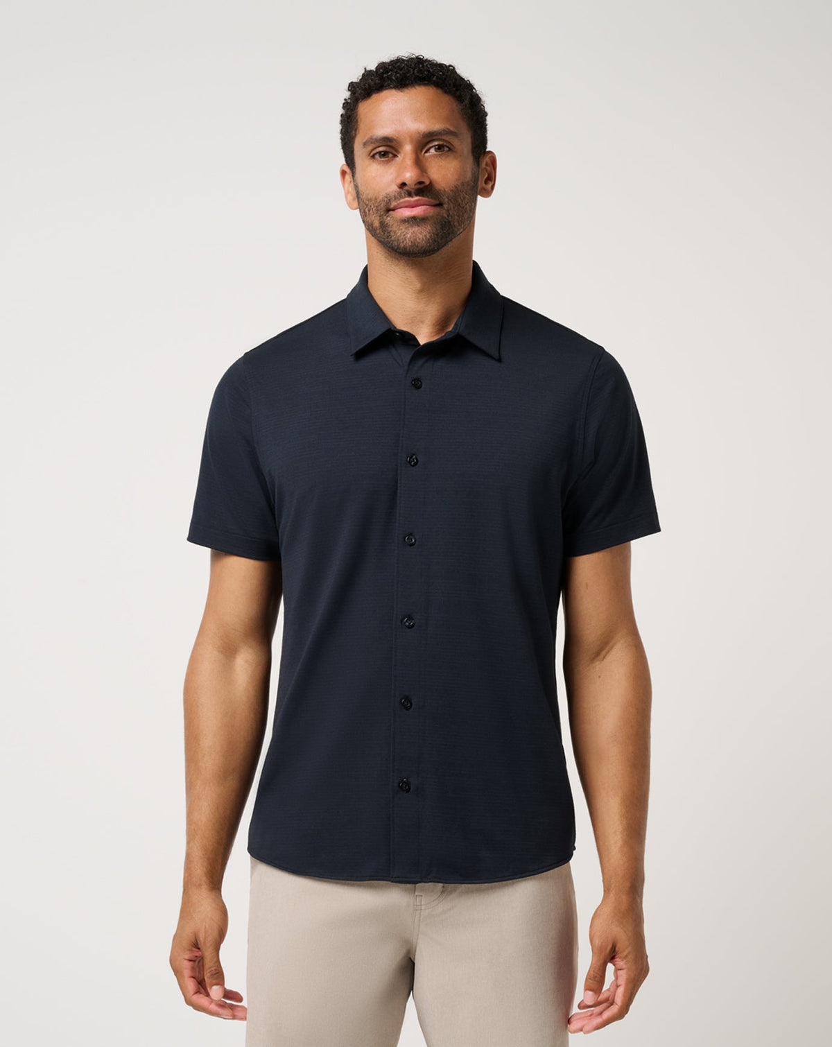 The Heater Button-Up Black | Travis Mathew Smart Buy