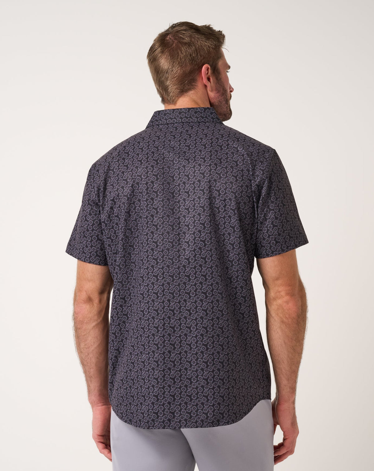 Techwoven Sunlight Button-Up Black | Travis Mathew Value