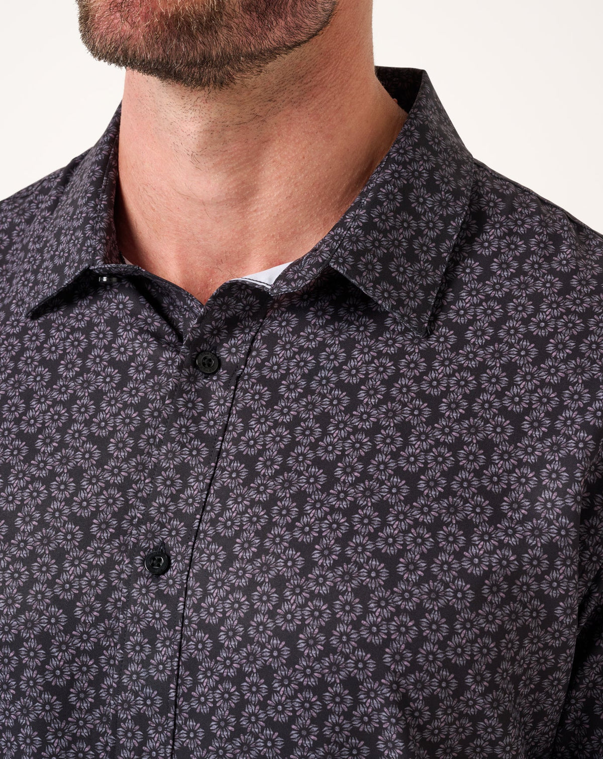 Techwoven Sunlight Button-Up Black | Travis Mathew Value