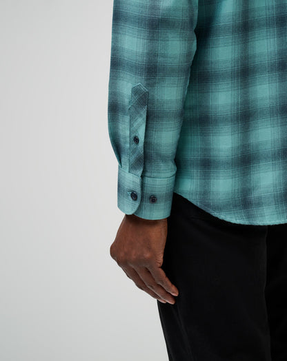 Cloud Flannel Plaid Button-Up Total Eclipse/Cameo | Travis Mathew Deals