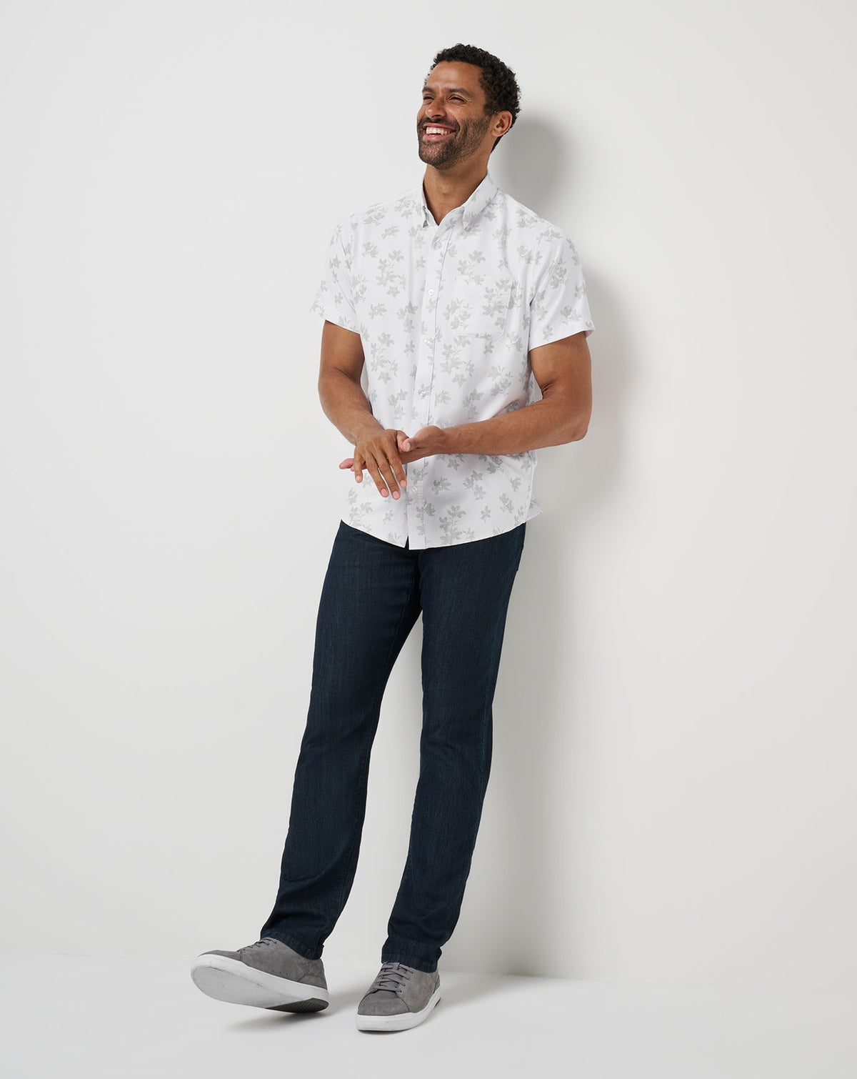 Mist On The Lake Button-Up White | Travis Mathew Exclusive