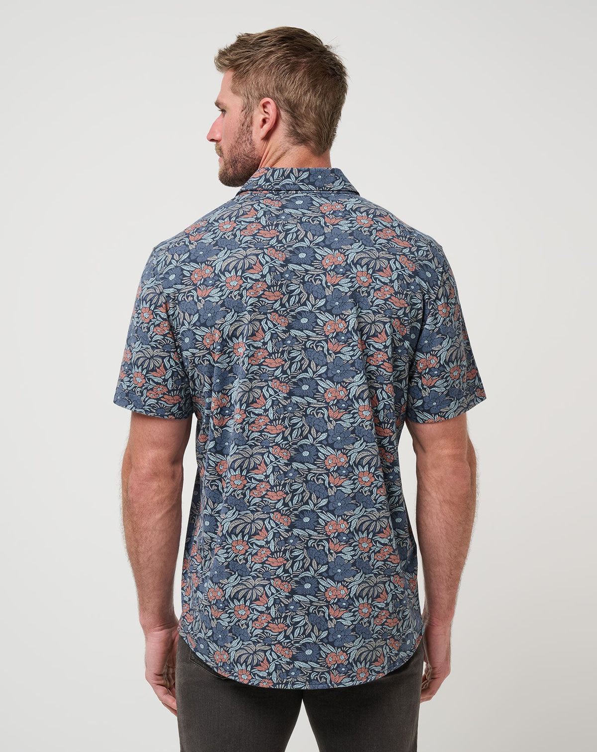 Knit Day Cruise Button-Up Mood Indigo/Vintage Indigo | Travis Mathew Everyday