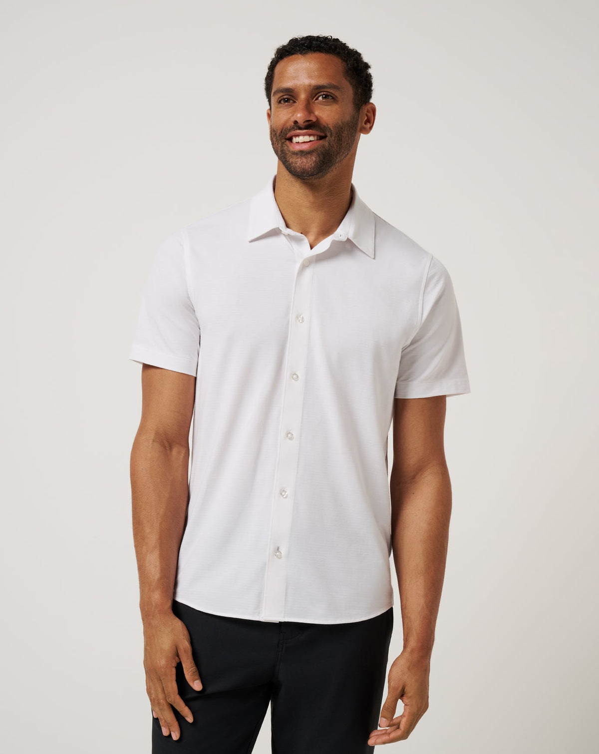 The Heater Button-Up White | Travis Mathew Everyday
