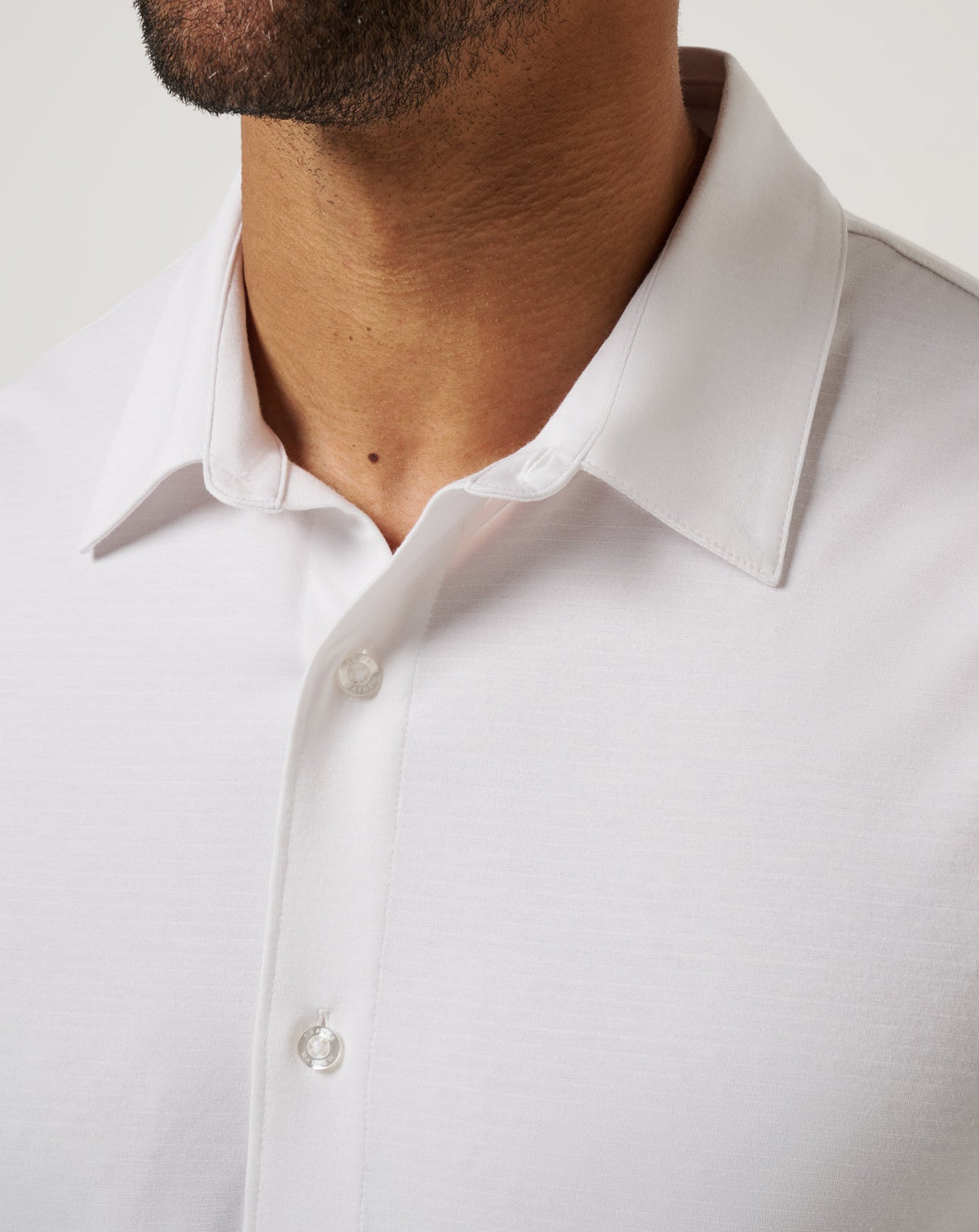 The Heater Button-Up White | Travis Mathew Everyday