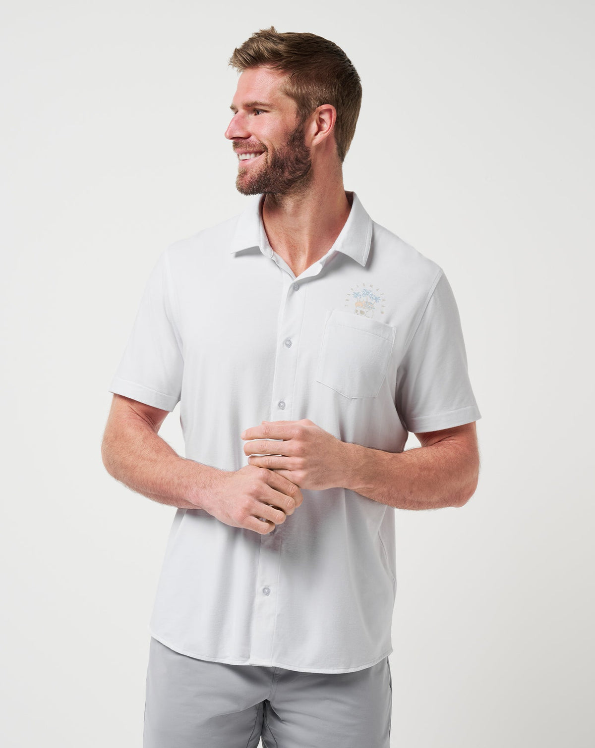 Poolside Pitcher Button-Up White | Travis Mathew Value