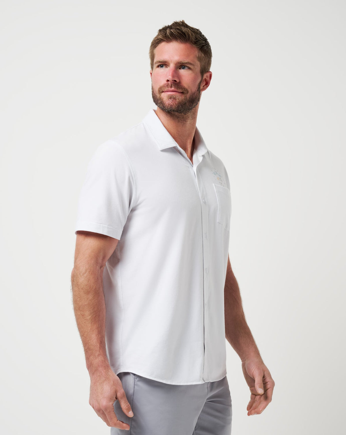 Poolside Pitcher Button-Up White | Travis Mathew Value