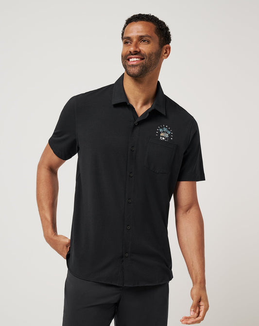 Poolside Pitcher Button-Up Black | Travis Mathew Value