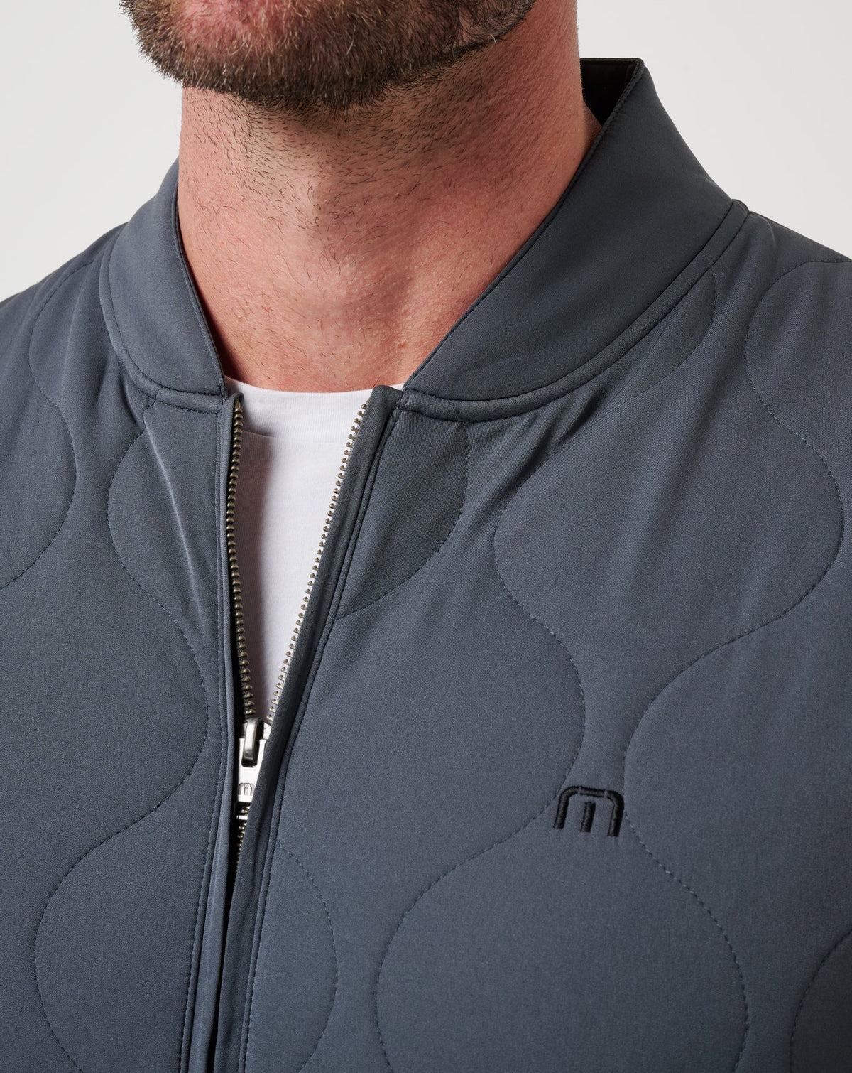 Come What May Jacket Ebony | Travis Mathew Value