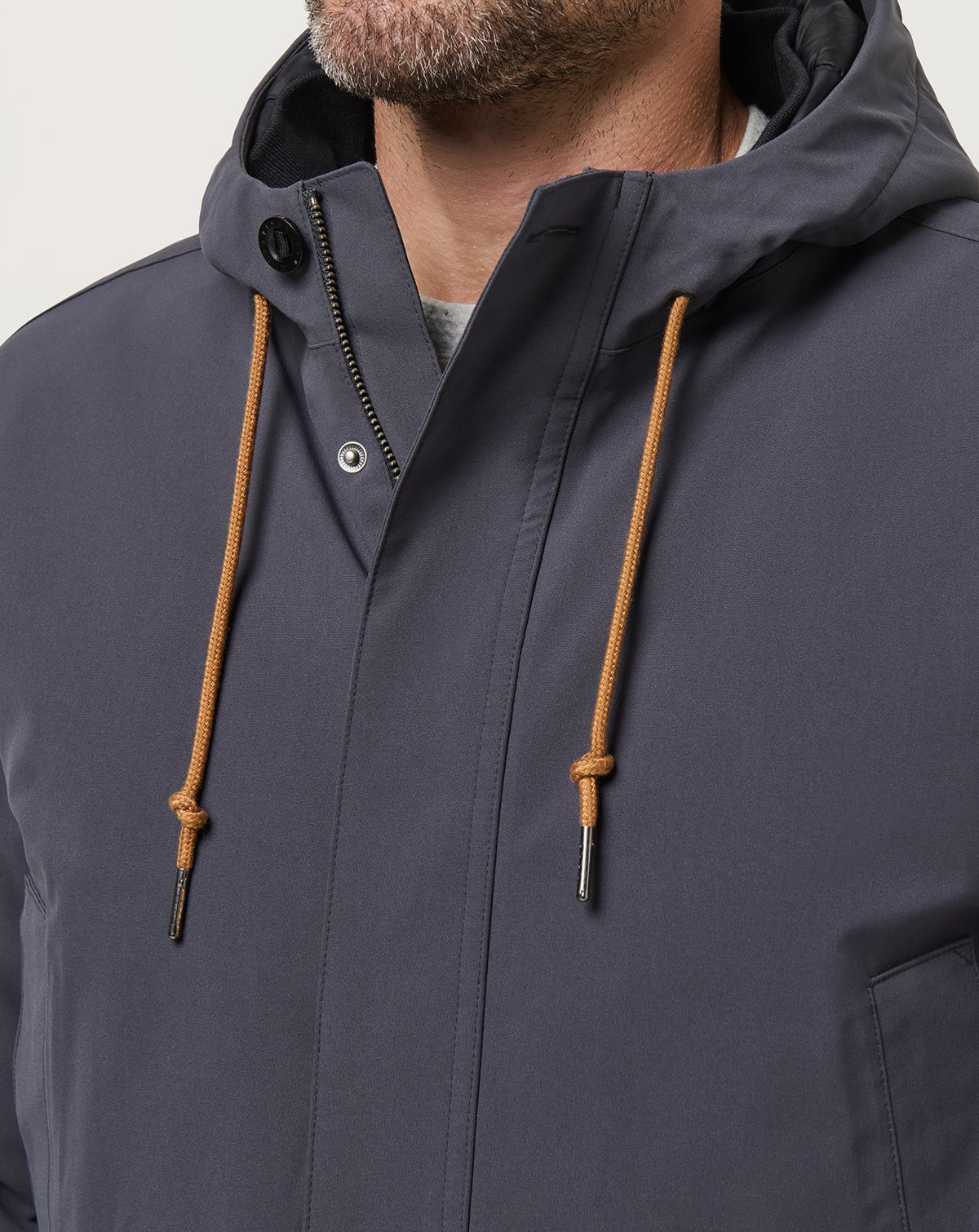 Mountain Pass Long Jacket Ebony | Travis Mathew Recommended