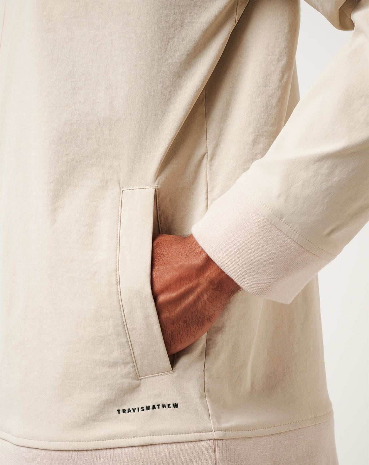 Lost Cave Jacket Italian Sand | Travis Mathew Great Value