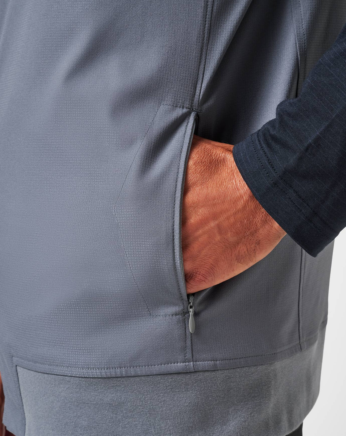 Wanderlust Vest Quiet Shade | Travis Mathew Deals