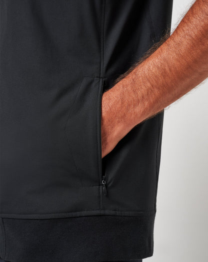 Wanderlust Vest Black | Travis Mathew Customer Favorite