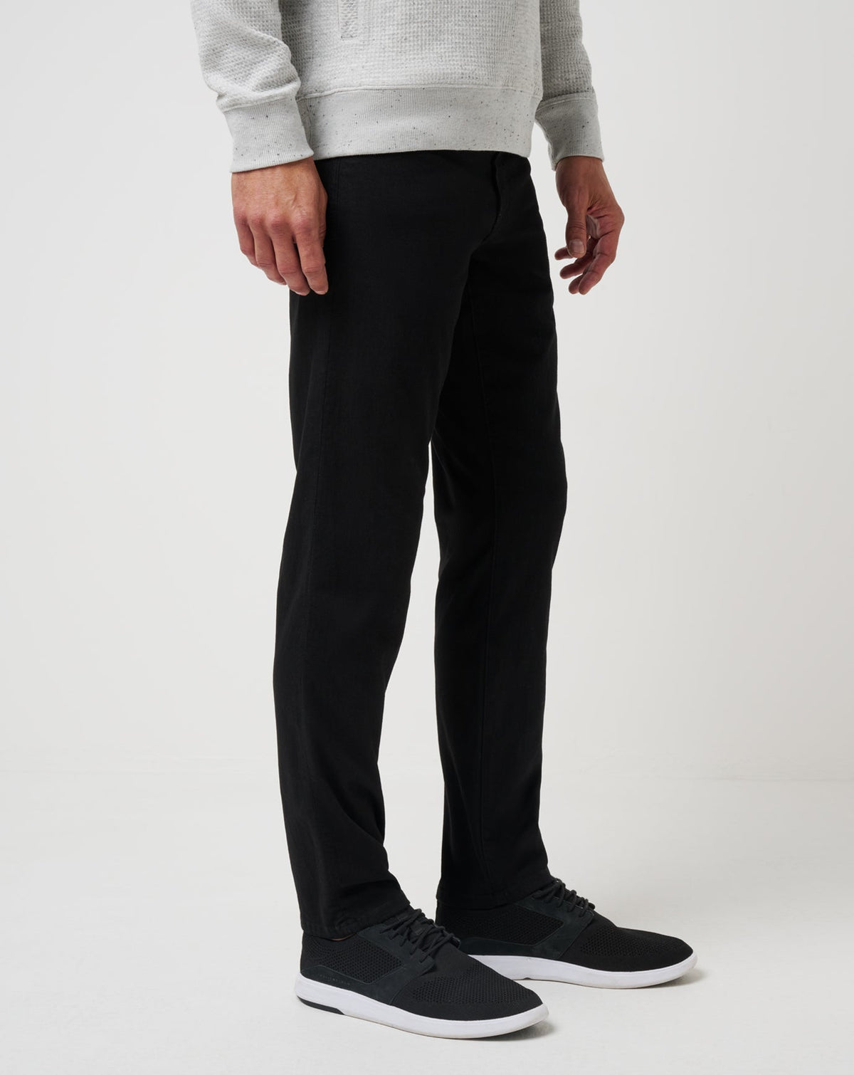 Legacy Featherweight Jeans Black | Travis Mathew Premium
