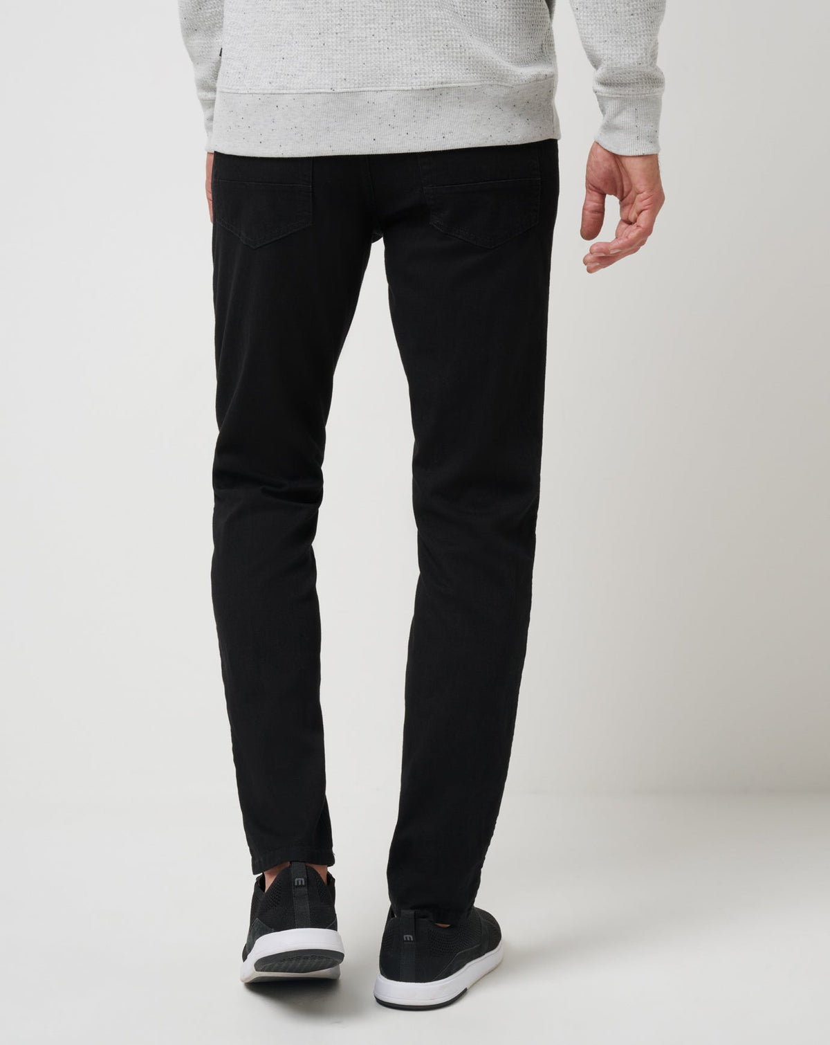 Legacy Featherweight Jeans Black | Travis Mathew Premium