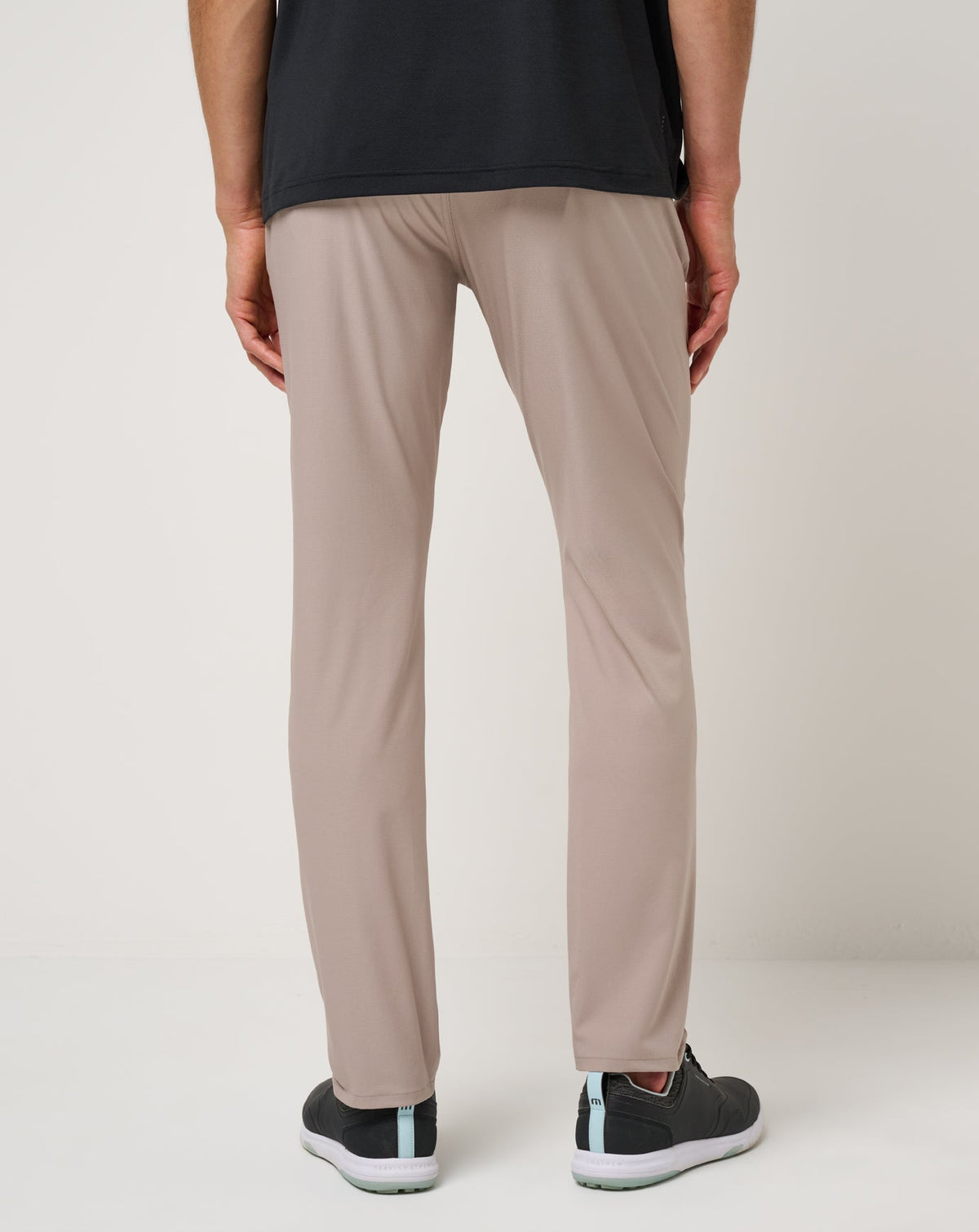 Wanderlust Golf Pant Khaki | Travis Mathew Featured