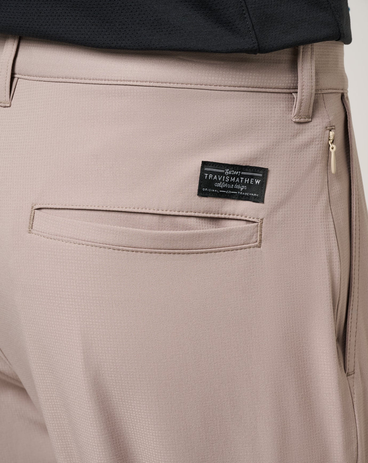Wanderlust Golf Pant Khaki | Travis Mathew Featured