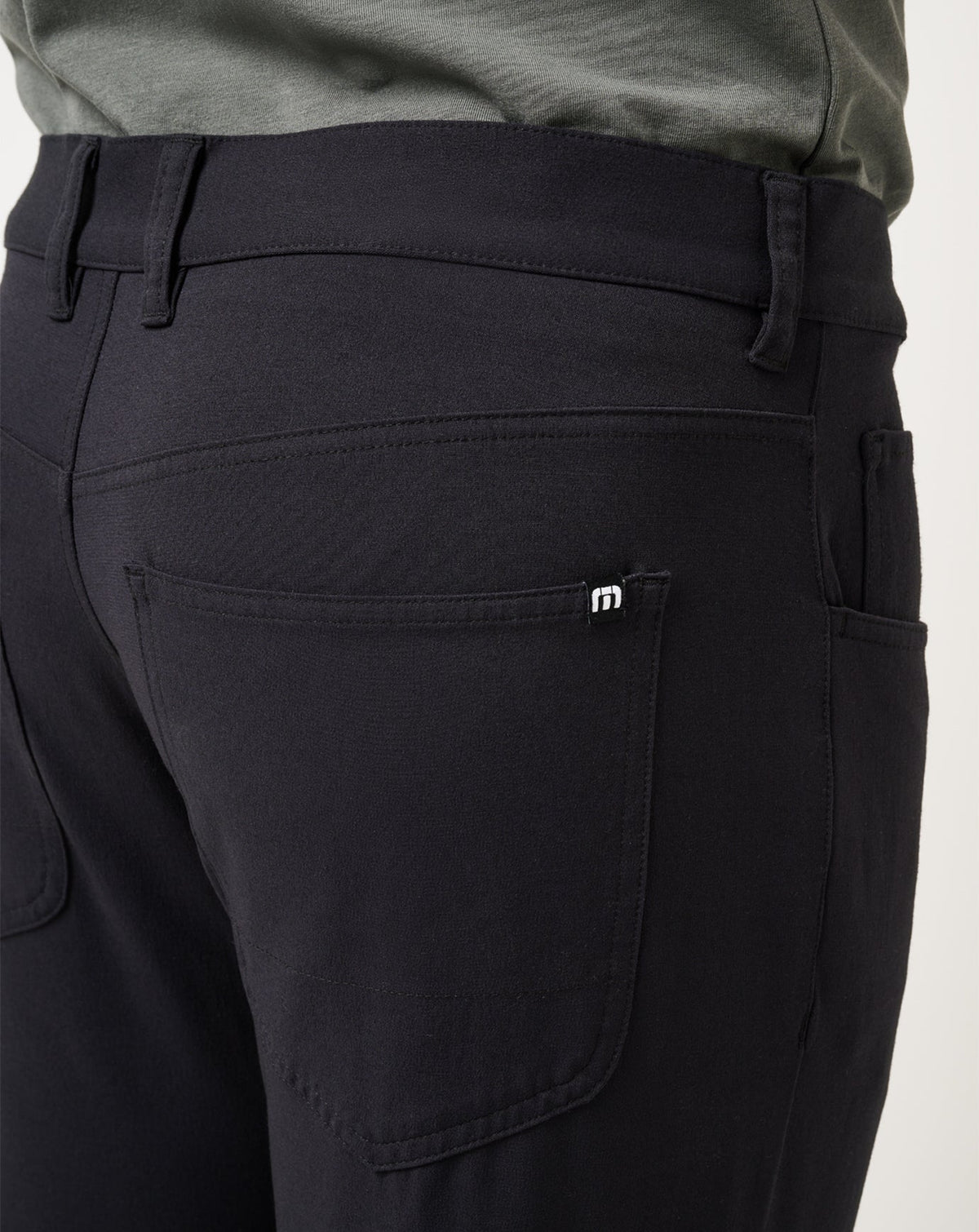 Open To Close Midweight Pant Black | Travis Mathew Trusted