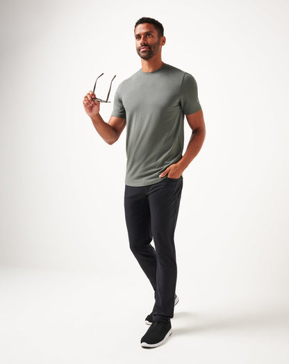 Open To Close Midweight Pant Black | Travis Mathew Trusted