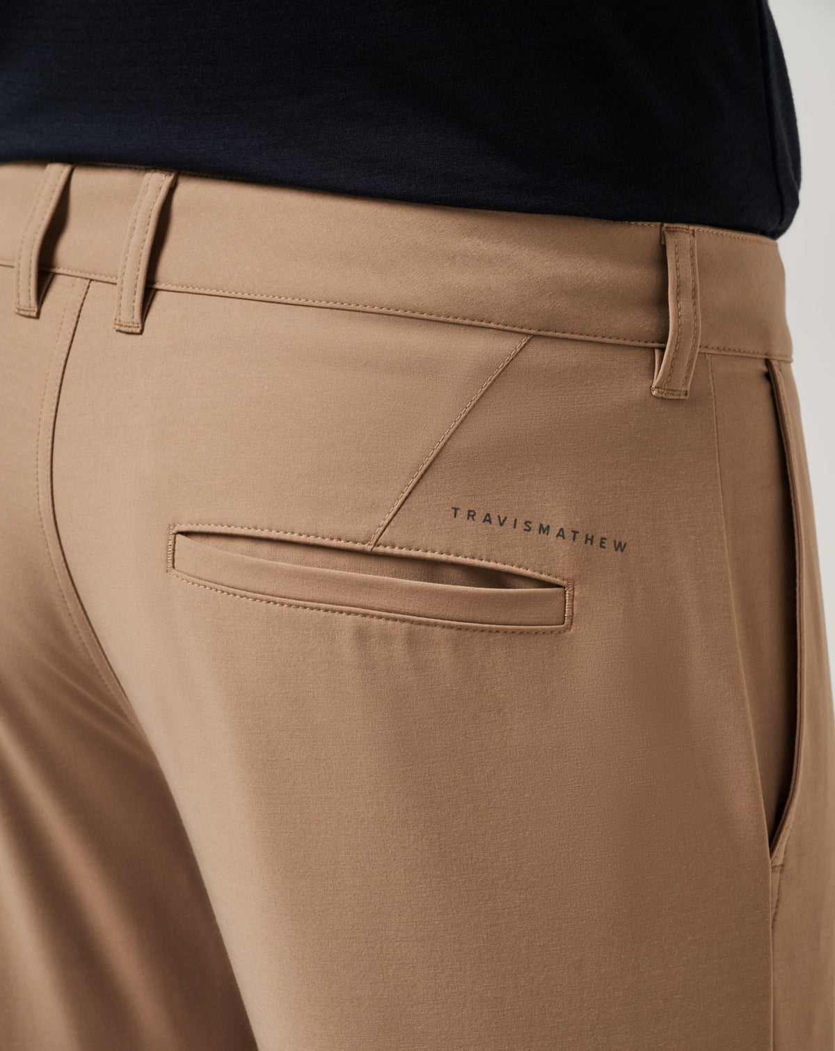 Open To Close Tech Chino Pant Khaki | Travis Mathew Quality
