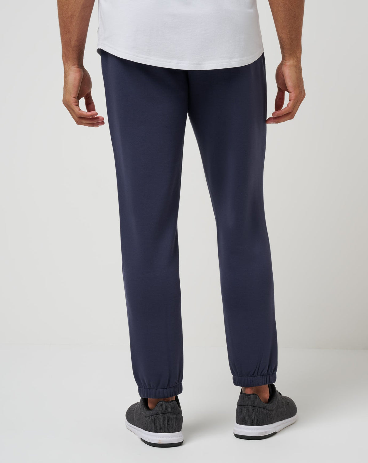 Fibercloud Pant Total Eclipse | Travis Mathew Featured