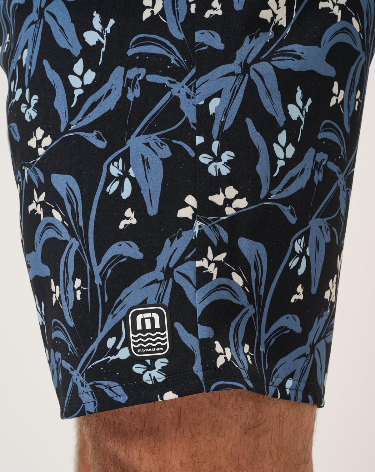Relationship Status Boardshort 18.5In Black | Travis Mathew Everyday