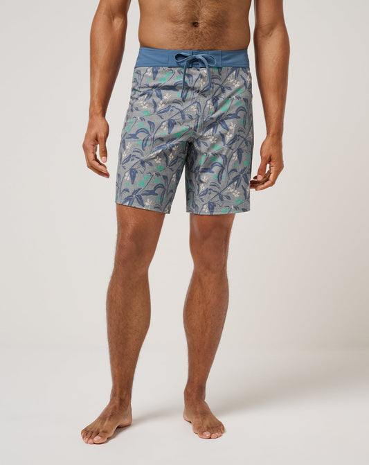 Relationship Status Boardshort 18.5In Heather Grey | Travis Mathew Best Seller