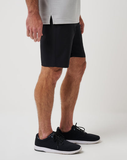 Wanderlust Short 9In Black | Travis Mathew Latest
