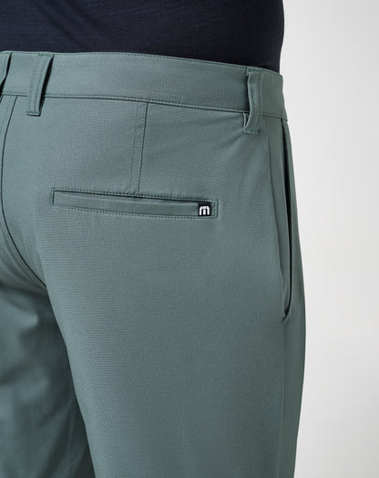 Wanderlust Short 9In Balsam Green | Travis Mathew Quality