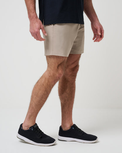 Wanderlust Short 7In Khaki | Travis Mathew Trending