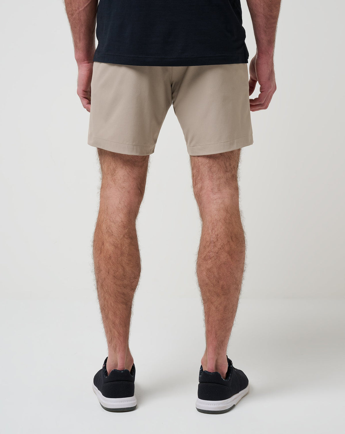 Wanderlust Short 7In Khaki | Travis Mathew Trending