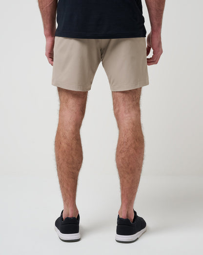 Wanderlust Short 7In Khaki | Travis Mathew Trending