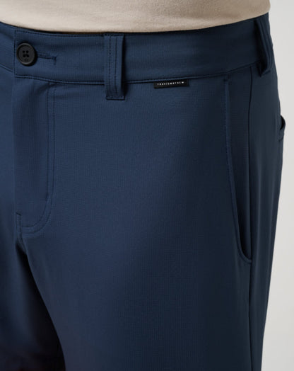 Wanderlust Short 7In Mood Indigo | Travis Mathew Classic