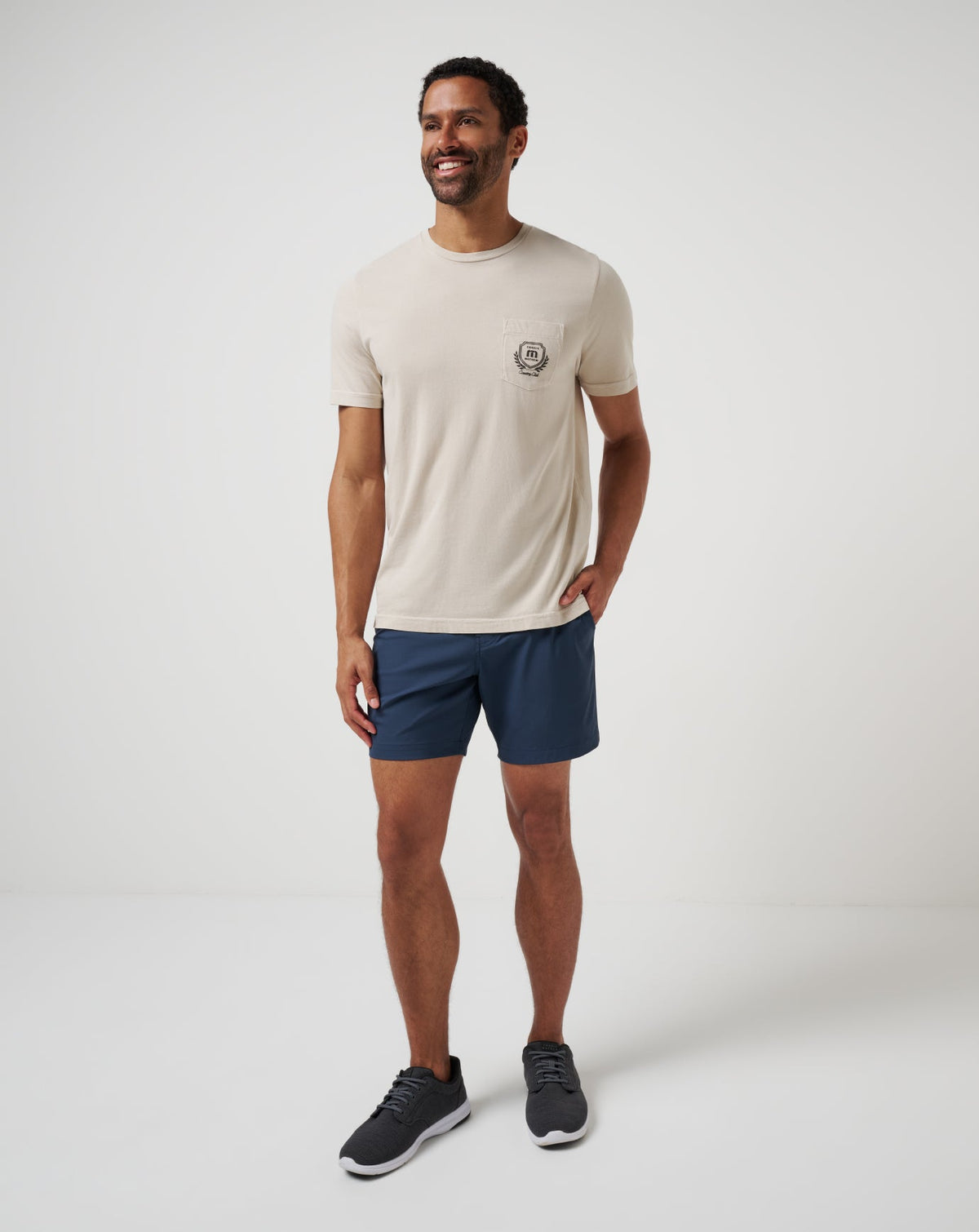 Wanderlust Short 7In Mood Indigo | Travis Mathew Classic
