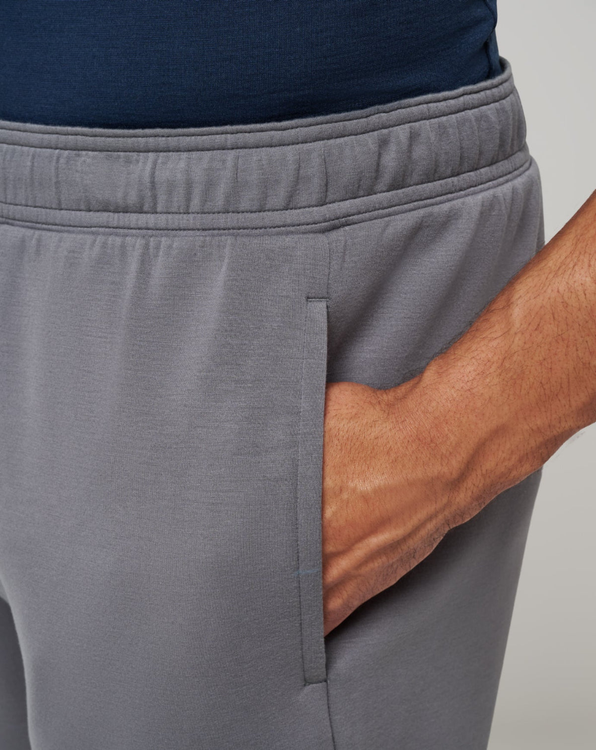 Fibercloud Short 8In Heather Grey | Travis Mathew Featured