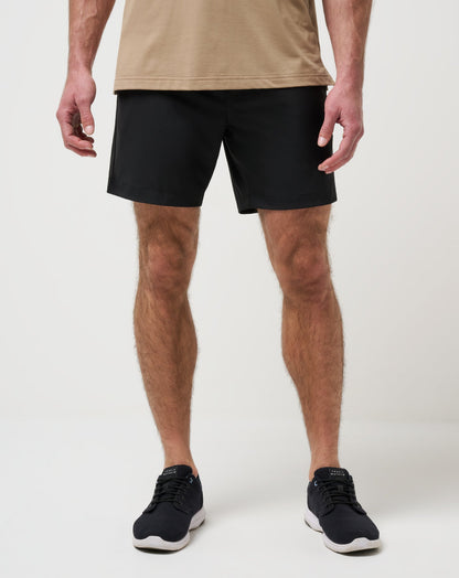 Wanderlust Short 7In Black | Travis Mathew Classic