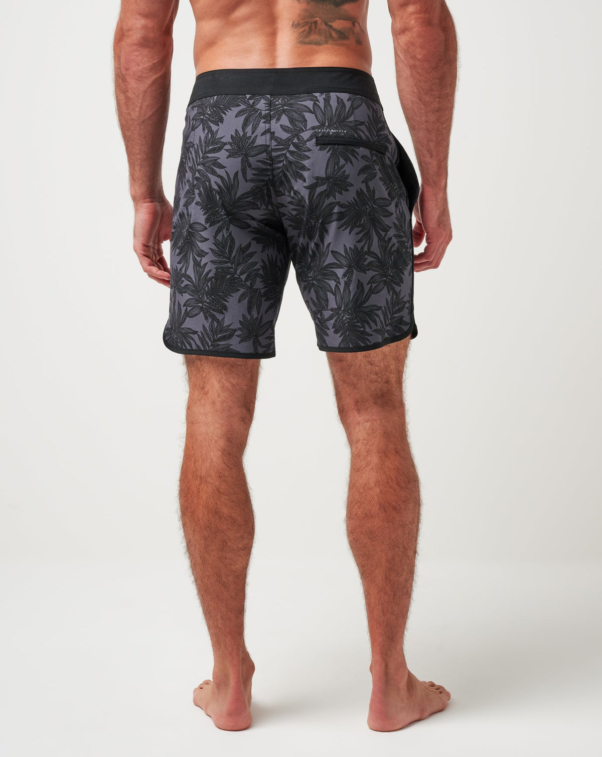 No Wake Zone Boardshort Black | Travis Mathew Classic